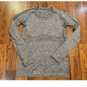 Lululemon Women’s Swiftly Tech Long Sleeve Athletic Shirt – Gray – Size 10